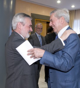 Darío Villanueva y Mario Vargas Llosa